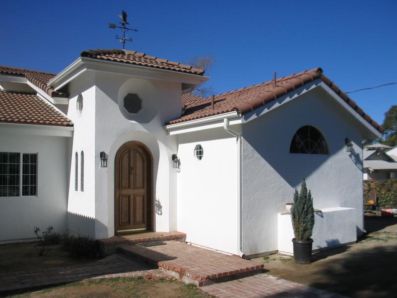 Aleman Residence