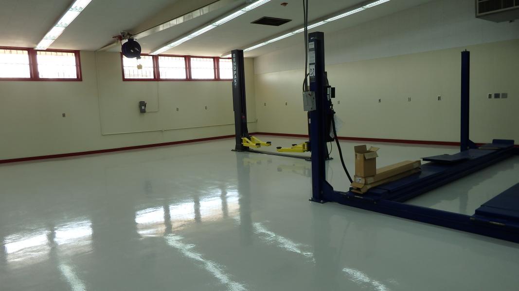 Centennial High School Auto Shop