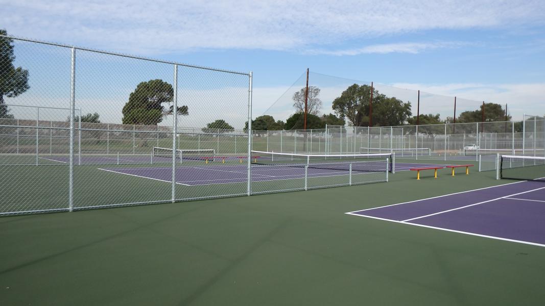 Dominguez High School Tennis Courts